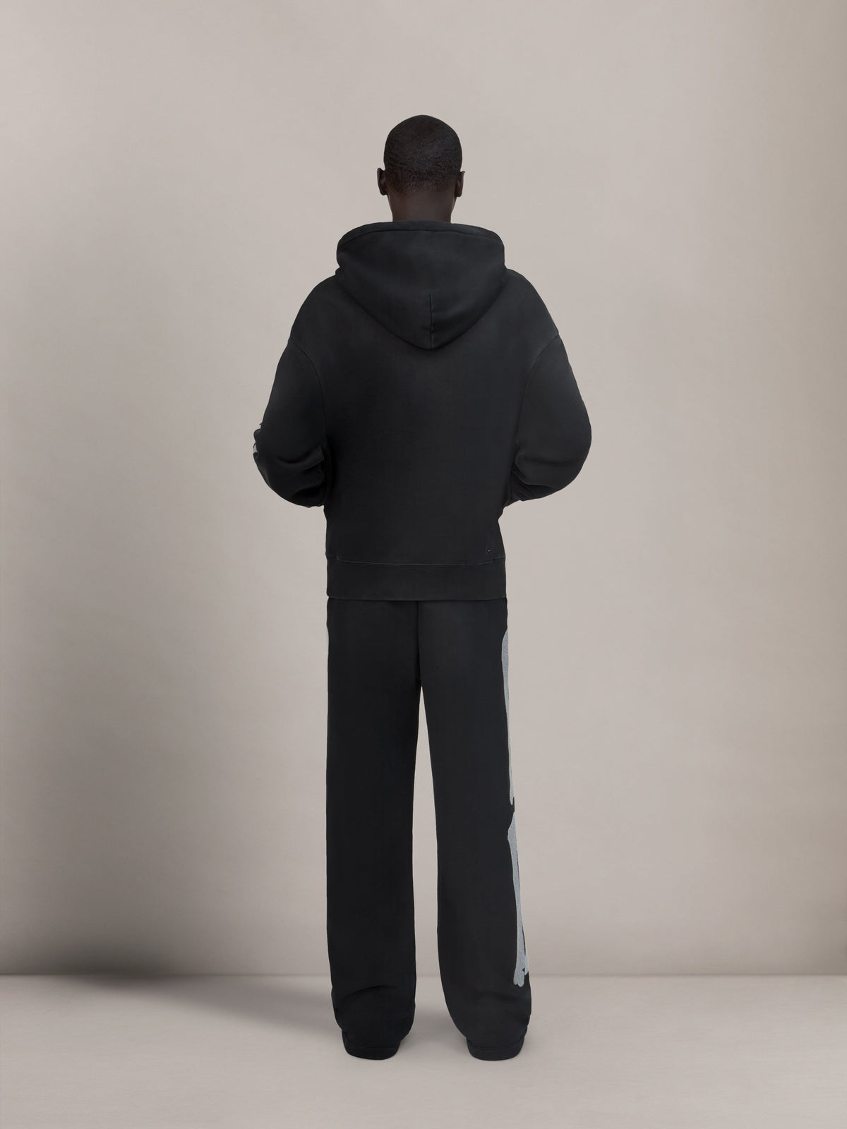 BONES OVERSIZED HOODIE - Black view 4
