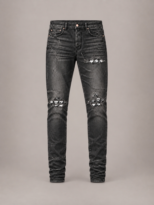 WASHED BLACK WHITE GRAPHIC PATCH MX1 JEAN